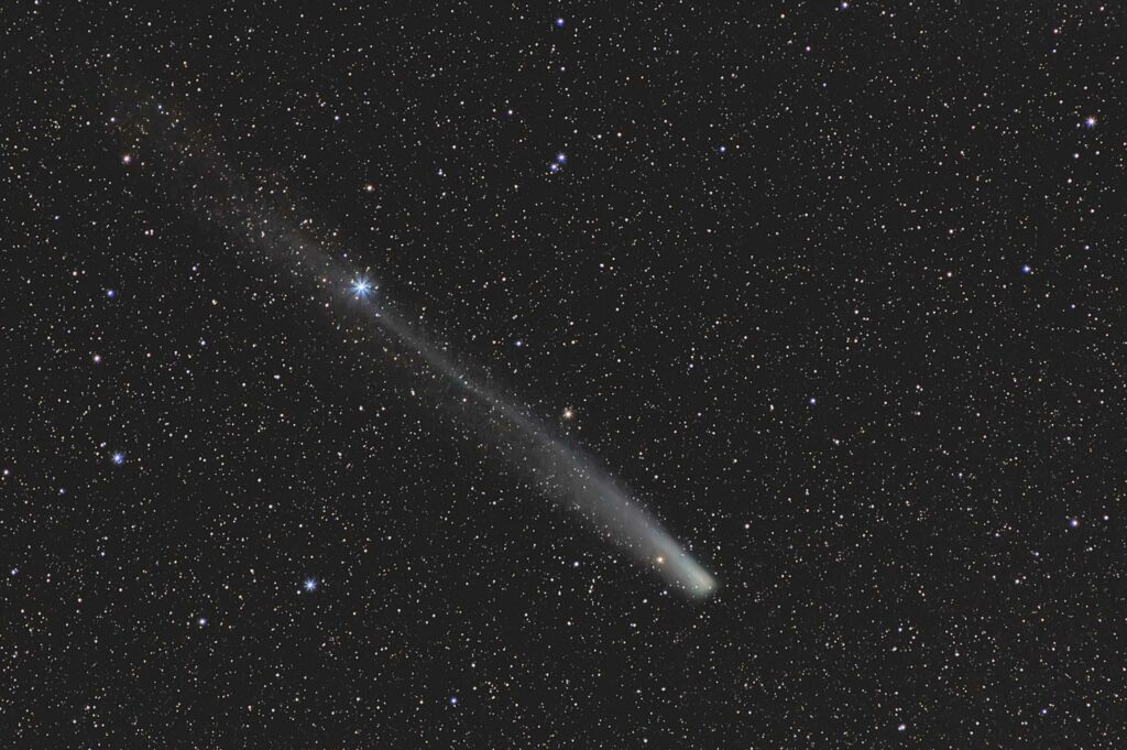 “Cometa sem cabeça” pode atravessar o céu no Halloween