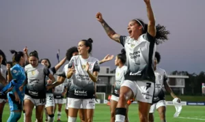 Corinthians vence Olimpia e avança às semifinais da Libertadores