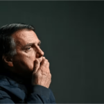 Dos 48 candidatos que usaram o sobrenome Bolsonaro nessas eleições,