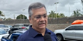 Flávio Dino vota em São Luís e destaca a importância