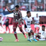 Fluminense perde para Vitória e segue próximo do Z-4