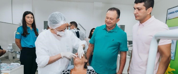 Governo entrega 600 próteses dentárias em mutirão na Clínica Sorrir