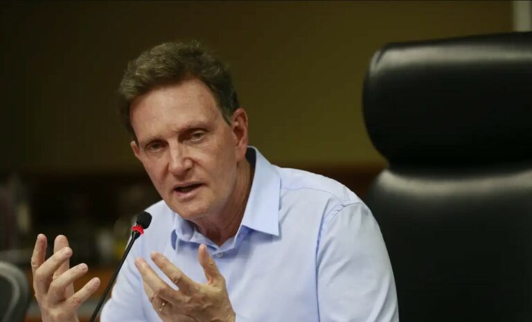 Inelegível: Crivella é condenado por abuso de poder político e