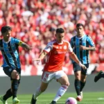 Inter vence Grêmio com gol de Borré e Vitória sai