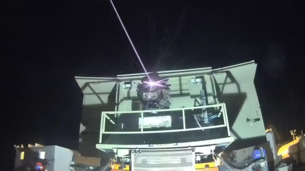 Israel vai criar novo sistema de defesa aérea com laser