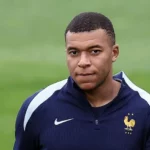 Kylian Mbappé nega acusações de agressão sexual na Suécia