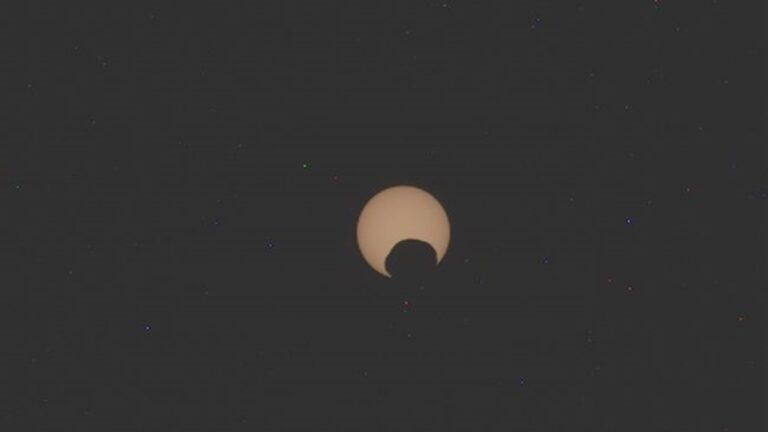 Marte: veja imagens de um eclipse solar captadas pelo Perseverance