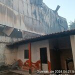 Moradores afetados pelo incêndio na loja Vem Ki Tem organizam