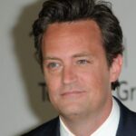 Perfil oficial de Friends presta homenagem a Matthew Perry um