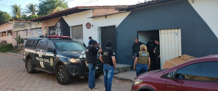 Polícia Civil cumpre mandados de prisão e busca contra envolvidos