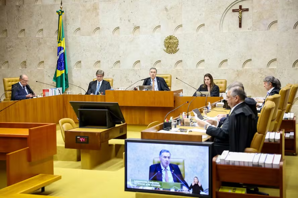 Um dia após primeiro turno, CCJ da Câmara agenda votação