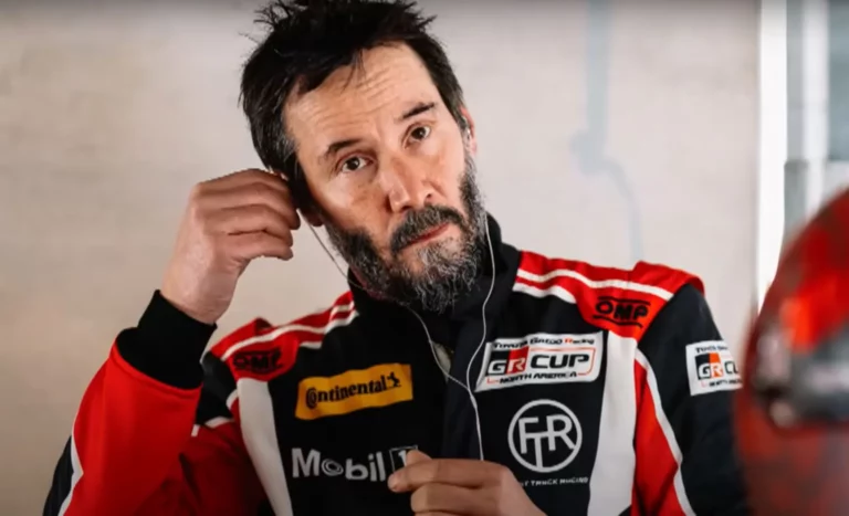 VÍDEO – Aos 60 anos, Keanu Reeves vira piloto; ator