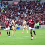 VÍDEO – Gerson recusa proposta e segue no Flamengo; “tem