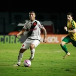 Vasco vence Cuiabá e mantém sonho de Libertadores vivo