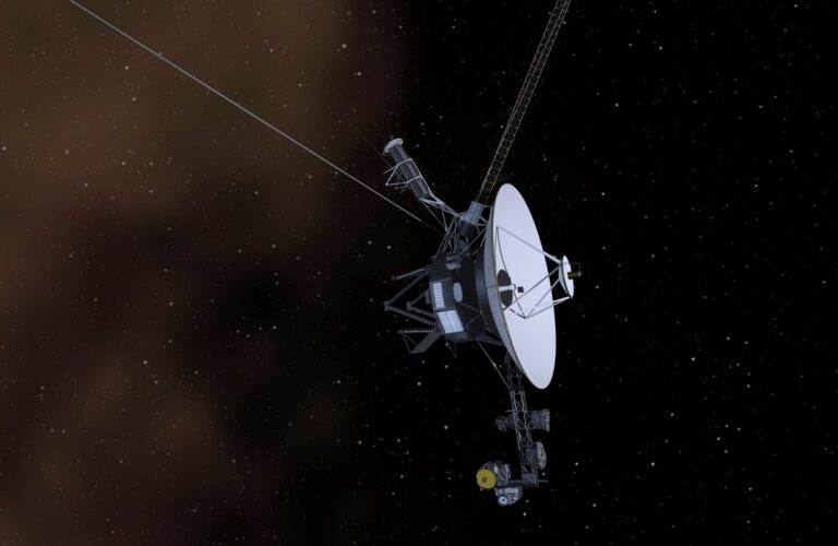 Voyager 1: NASA usa transmissor inativo há 43 anos para