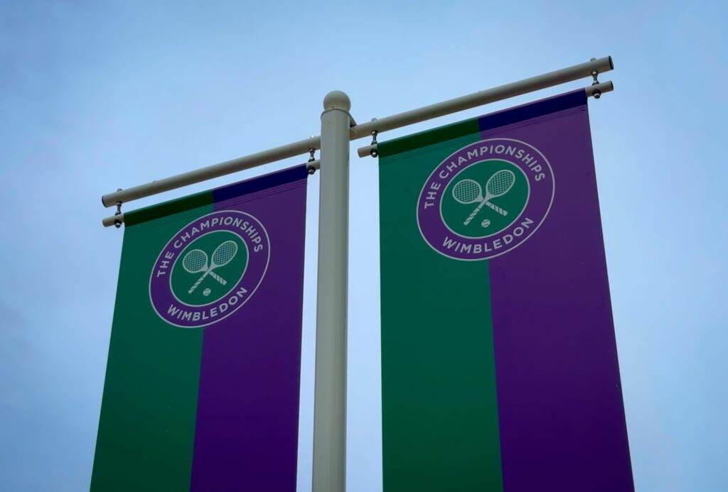 Wimbledon terá tecnologia de chamadas eletrônicas e elimina juízes de