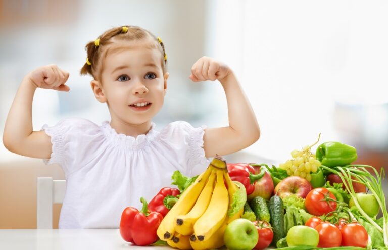 eating fresh fruit