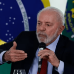 ‘Eu não tenho nada a ver com comunismo’, afirma Lula