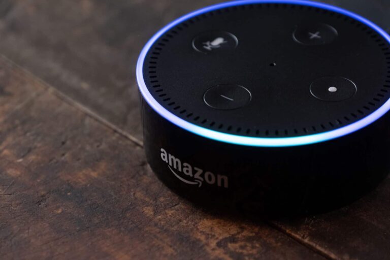 Alexa com IA continua “emperrada” e precisa superar obstáculos