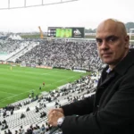 Alexandre de Moraes ajuda em capanha para o Corinthians pagar