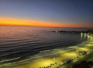 Amanhecer em Copacabana encanta primeiro-ministro japonês durante o G20: foto