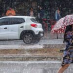 Após calorão, tempo vira e há risco de temporais neste