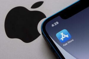 Apple é acusada de prática anticompetitiva na App Store; entenda