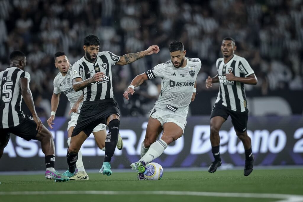 Atlético-MG x Botafogo: prováveis escalações e onde assistir à final