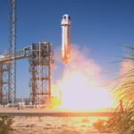 Blue Origin lança turistas ao espaço – veja ao vivo