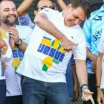 Bolsonaro critica projeto que acaba com escala 6×1 e acusa