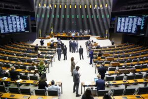 Câmara do Deputados aprova novas regras para uso de emendas