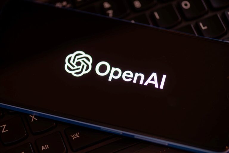 Co-fundador de concorrente do X agora trabalha para a OpenAI