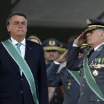 Ex-comandantes do Exército e da Aeronáutica confirmaram que Bolsonaro apresentou