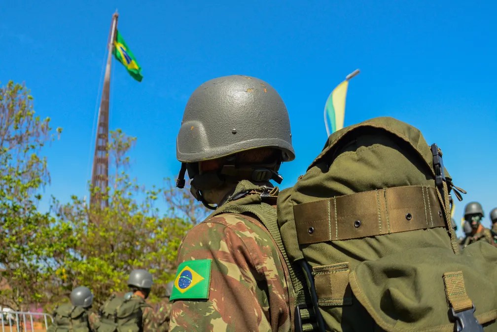 Fazenda, Defesa e Forças Armadas têm primeiro encontro e prometem