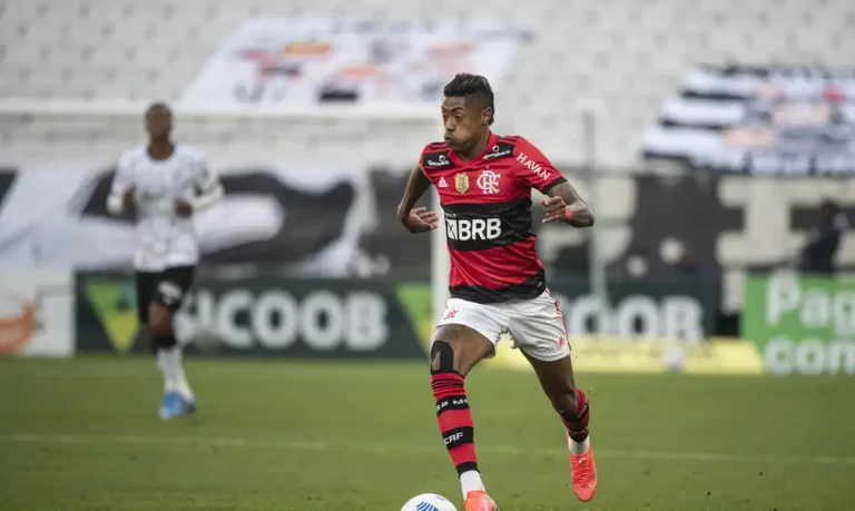 Flamengo apoia Bruno Henrique em investigação de manipulação