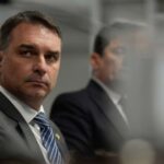 Flávio Bolsonaro fala sobre prisão de suspeitos de planejar a