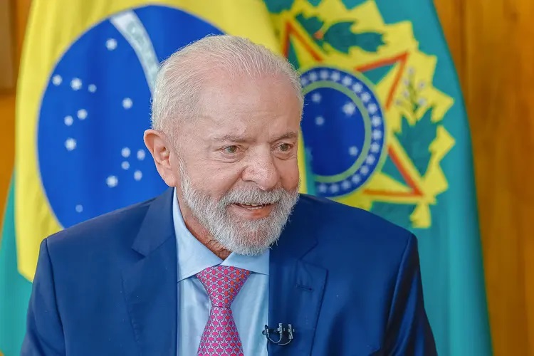 Governo Lula vai ouvir patrões e empregados sobre a jornada