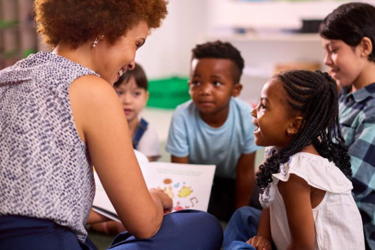 IEL anuncia abertura de seletivo para estágio em Pedagogia com