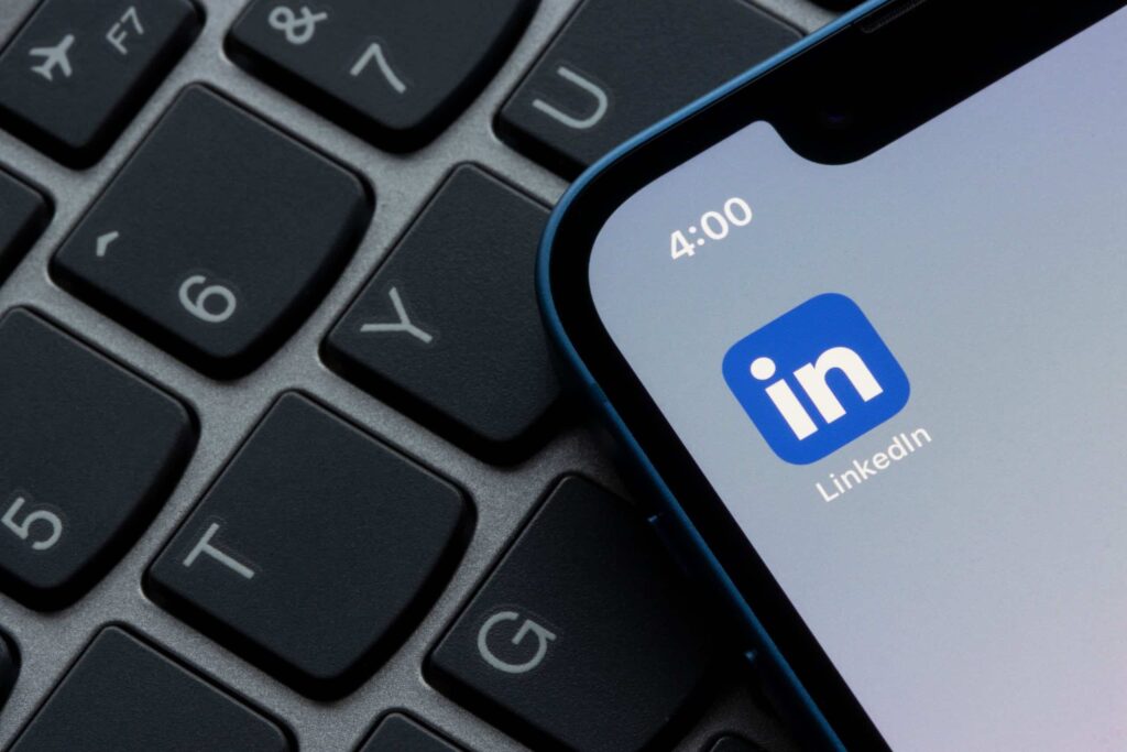 LinkedIn: como alterar informações demográficas pessoais