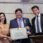 Luciano Mattos recebe o título de Cidadão Honorário do Município