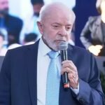 Lula anuncia programa para construir banheiros aos que não têm