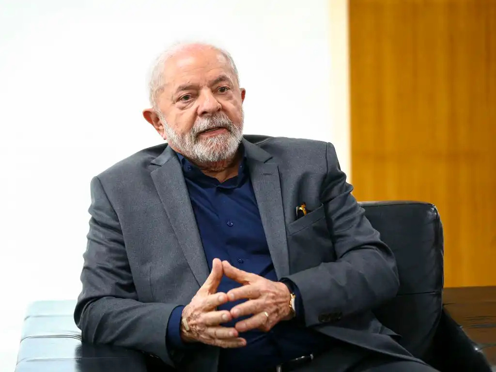 Lula parabeniza Donald Trump: “A democracia é a voz do