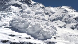 Mistério envolvendo luz azul em avalanche pode ter sido desvendado