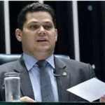 PT pretende anunciar apoio a Alcolumbre para presidência do Senado