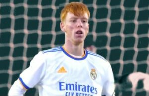 Promessa do Real Madrid encerra sua carreira aos 19 anos