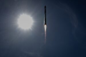 Rocket Lab alcança novo recorde de tempo entre dois lançamentos