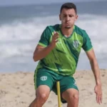 Boavista realiza treino físico na praia para pré-temporada