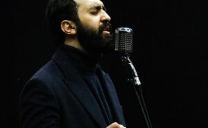 Cantor iraniano que criou música de apoio aos protesto das