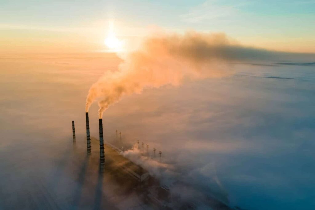 China pode ter chegado ao pico de emissões de CO₂;