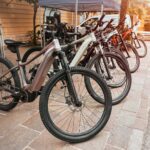 E-bikes viram problema em bairros de Londres; entenda motivo